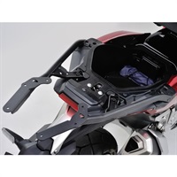 1156FZ フィッティング（トップ）X-ADV  17-20＜RC95＞（欧州仕様）純正リアグリップ（左右独立）装備車