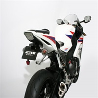【在庫限り】フェンダーレスKIT LEDナンバー灯付 CBR1000RR 10-16